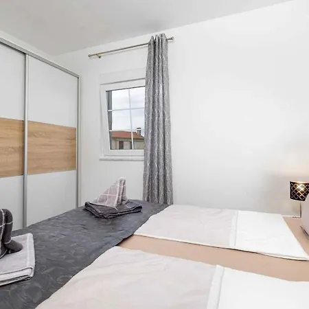 In - Insel Krk 53314 Διαμέρισμα *